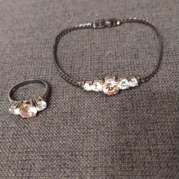 Women's Ring and bracelet set - Picture 1 of 3